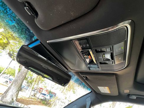 Used 2022 Lexus LX 600 4WD w/ Appearance Package image 29