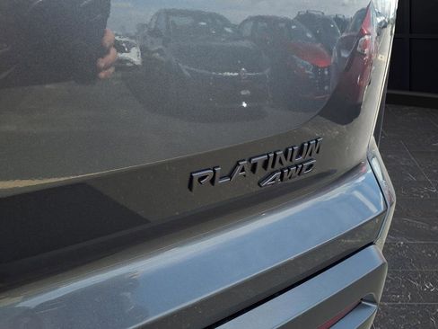 New 2026 Nissan Pathfinder Platinum AWD/4WD image 31