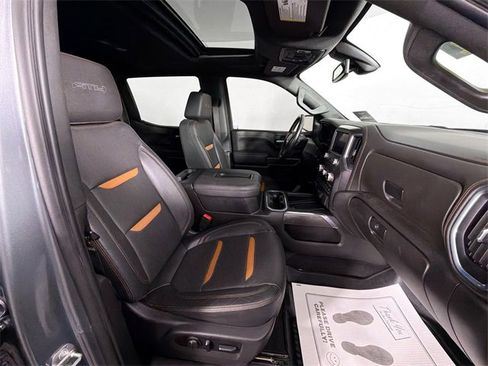 Used 2022 GMC Sierra 1500 AT4 image 28