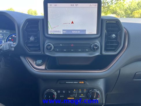 Certified 2024 Ford Bronco Sport Outer Banks w/ Tech Package AWD/4WD image 7