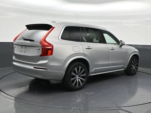 Used 2024 Volvo XC90 B6 Plus w/ Protection Package Premier AWD/4WD image 6