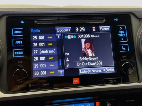 Used 2019 Toyota Tacoma TRD Sport AWD/4WD image 9