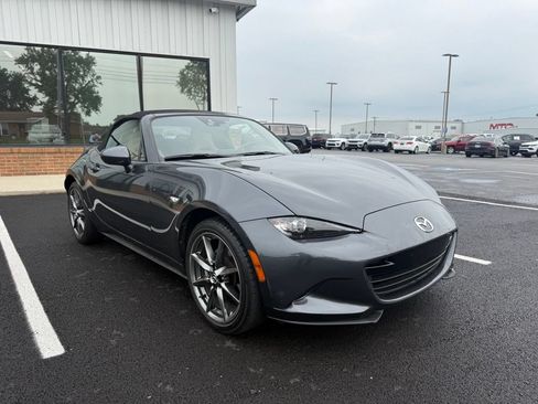 Used 2016 MAZDA MX-5 Miata Grand Touring RWD image 1