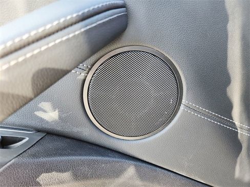 Used 2022 BMW X4 xDrive30i w/ M Sport Package 2 image 19