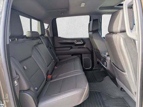 Used 2023 Chevrolet Silverado 1500 LTZ w/ LTZ Premium Package image 17