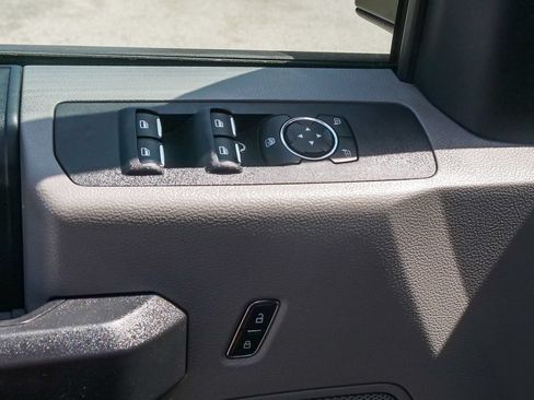 Used 2017 Ford F350 XL w/ Power Equipment Group RWD image 19