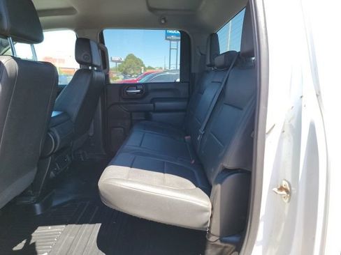 Used 2023 Chevrolet Silverado 2500 W/T w/ Gooseneck/5TH Wheel Package AWD/4WD image 9