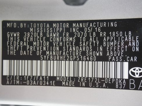 Used 2016 Toyota Corolla L FWD image 25