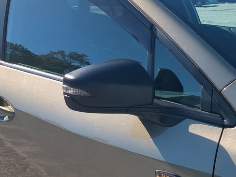 Used 2022 Subaru Outback Wilderness image 10