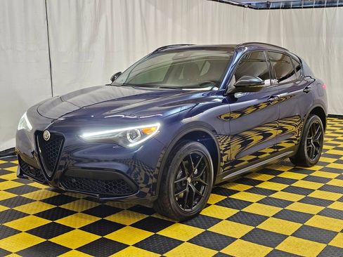 Used 2021 Alfa Romeo Stelvio Sprint w/ Nero Edizione image 7