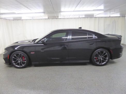 Used 2021 Dodge Charger Scat Pack w/ Plus Group RWD image 4