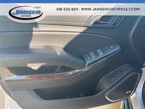 Used 2019 Chevrolet Tahoe LT image 15