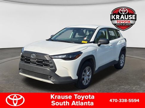 Used 2026 Toyota Corolla Cross L FWD image 3