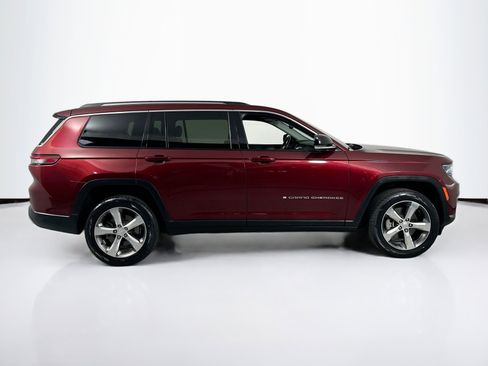Used 2022 Jeep Grand Cherokee L Limited image 4