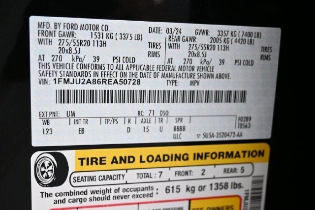 Used 2024 Ford Expedition Limited AWD/4WD image 18
