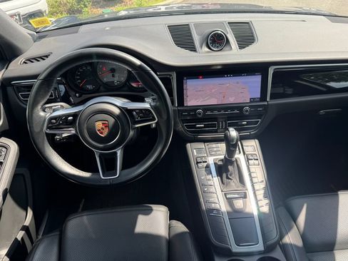 Used 2020 Porsche Macan S AWD/4WD image 12