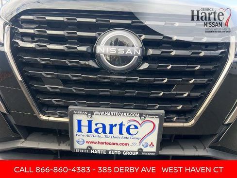 Certified 2024 Nissan Kicks SR image 22