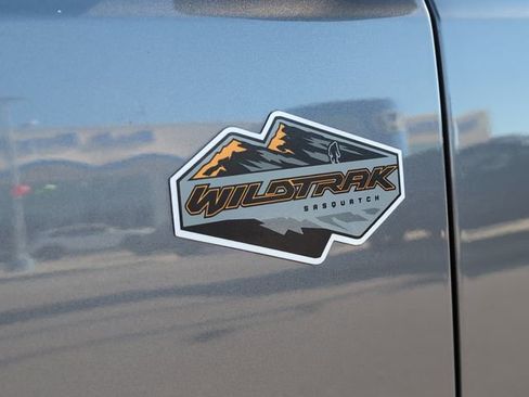 Used 2023 Ford Bronco Wildtrak image 10