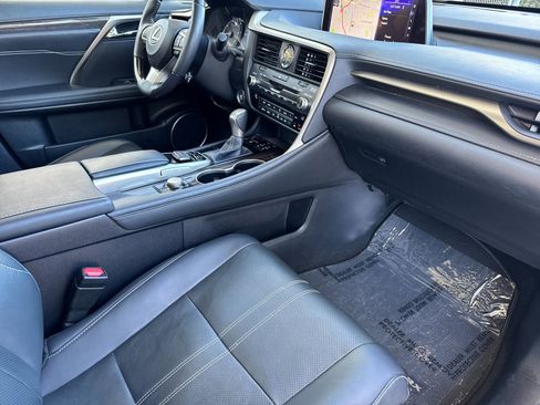 Used 2019 Lexus RX 350 AWD image 16