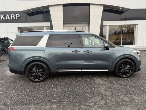 Certified 2022 Kia Carnival SX Prestige image 13