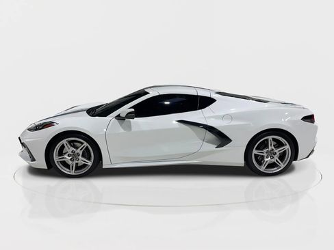 Used 2022 Chevrolet Corvette Stingray 3LT w/ Z51 Performance Package image 11