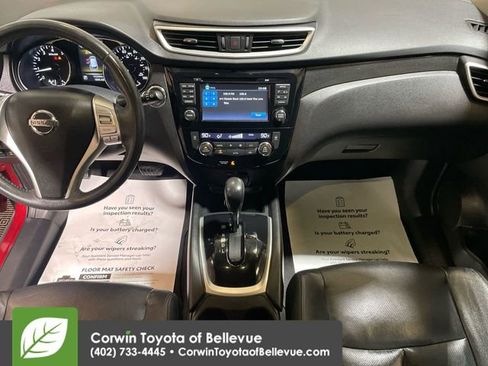 Used 2015 Nissan Rogue SL w/ SL Premium Package image 13