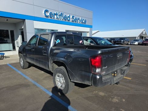 Used 2023 Toyota Tacoma SR image 5