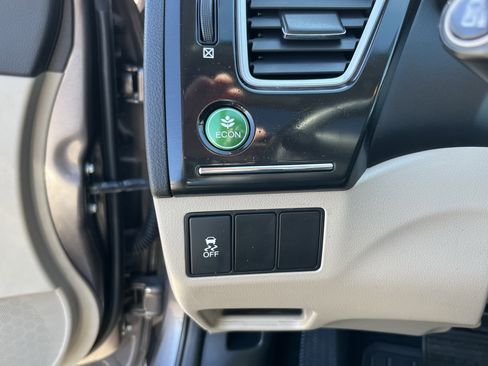 Used 2015 Honda Civic EX-L image 25