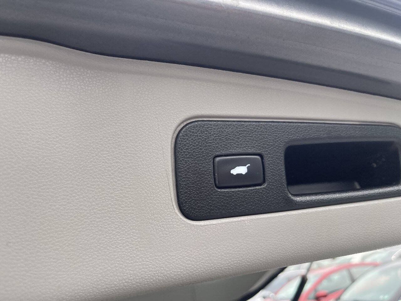 Used 2014 Honda Odyssey EX-L image 23
