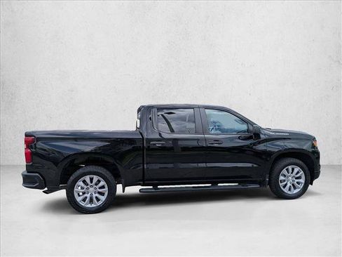 Used 2022 Chevrolet Silverado 1500 Custom RWD image 4