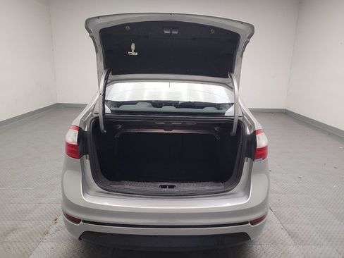 Used 2016 Ford Fiesta SE FWD image 29