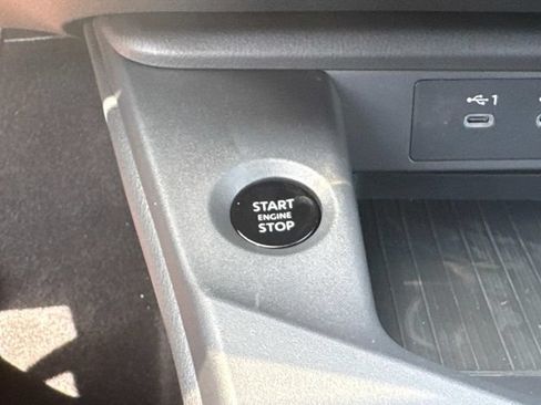 New 2026 Nissan Sentra SV w/ SV Convenience Package FWD image 31