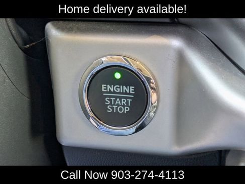 Used 2024 Ford Expedition Max XLT image 18