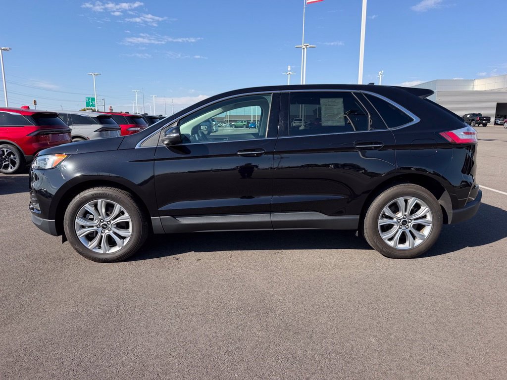 Used 2024 Ford Edge Titanium AWD/4WD image 9