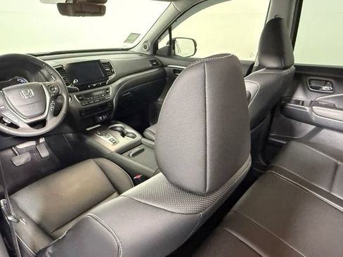 Used 2023 Honda Ridgeline RTL-E image 37