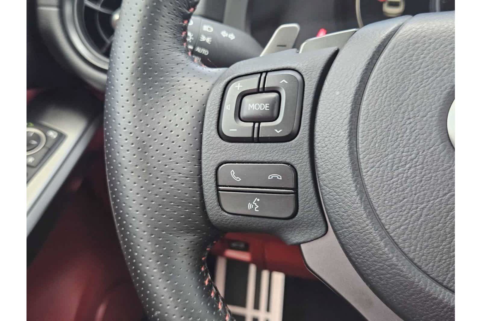 Used 2025 Lexus IS 500 w/ Accessory Package 2 RWD image 28