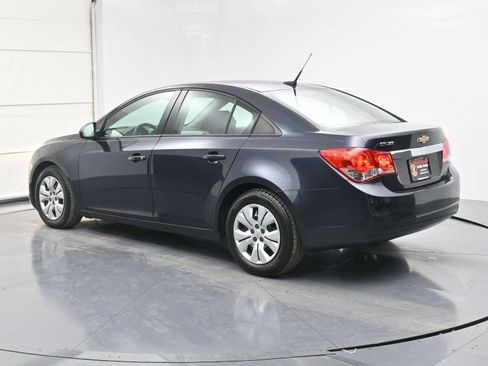 Used 2014 Chevrolet Cruze LS image 18
