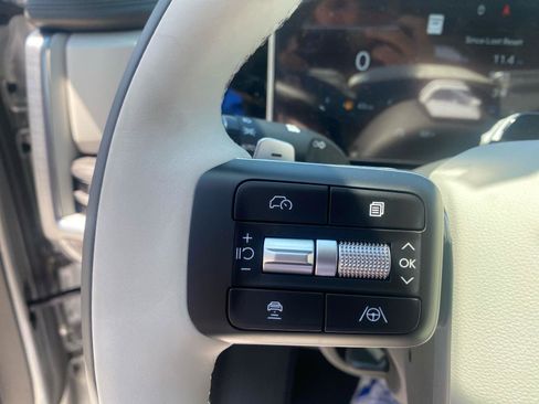 Used 2024 Hyundai Santa Fe Calligraphy image 20