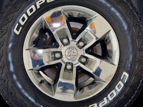 Used 2017 RAM 1500 Classic SLT image 27