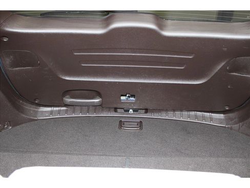 Used 2018 Hyundai Santa Fe Sport w/ 2.4L Value Package 02 image 19