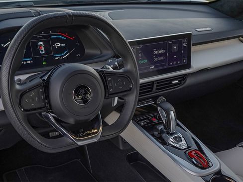 Used 2024 Lotus Emira First Edition image 18