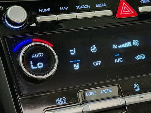 Used 2024 Hyundai Santa Fe Calligraphy FWD image 26