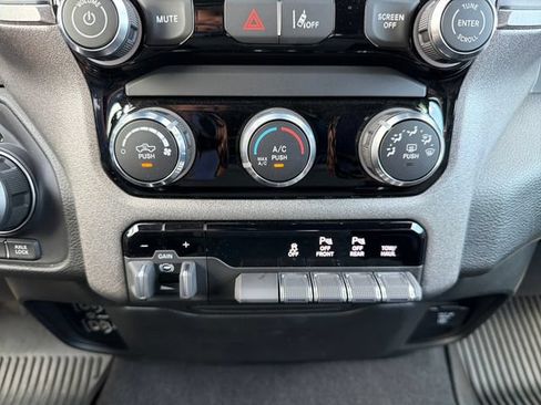 Used 2026 RAM 1500 Warlock AWD/4WD image 14