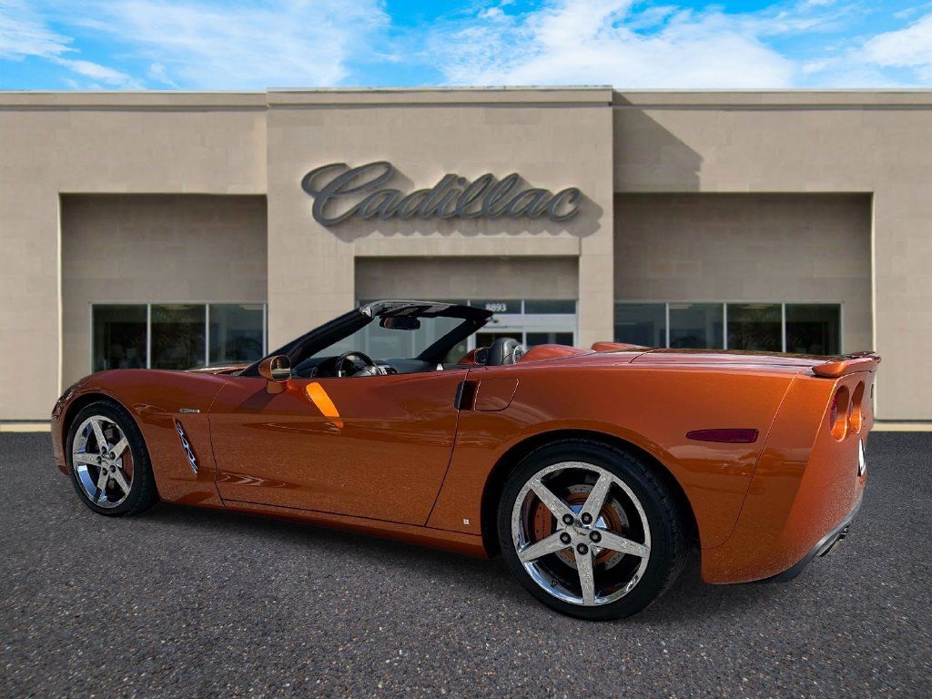 Used 2007 Chevrolet Corvette Convertible w/ Preferred Equipment Group RWD image 4