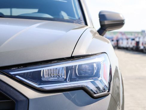 New 2025 Audi Q3 2.0T Premium image 4
