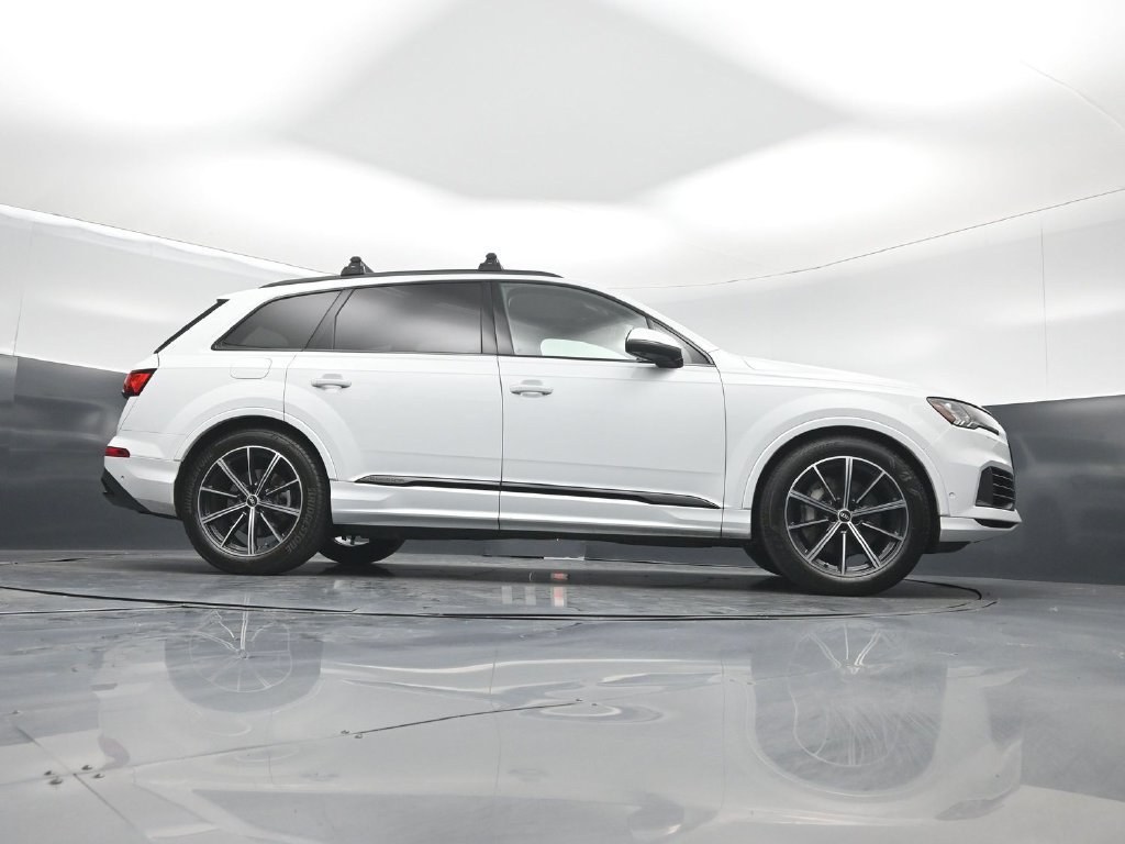 Used 2021 Audi Q7 3.0T Prestige w/ Prestige Package AWD/4WD image 42