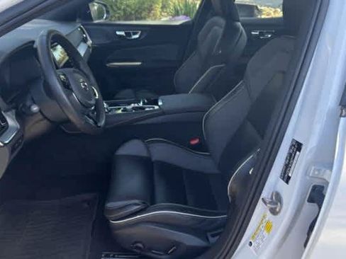 Used 2023 Volvo S60 T8 Ultimate w/ Climate Package AWD/4WD image 2