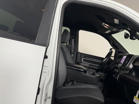 Used 2024 RAM 2500 Big Horn w/ Protection Group image 29