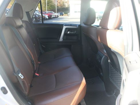 Used 2022 Toyota 4Runner Limited image 32