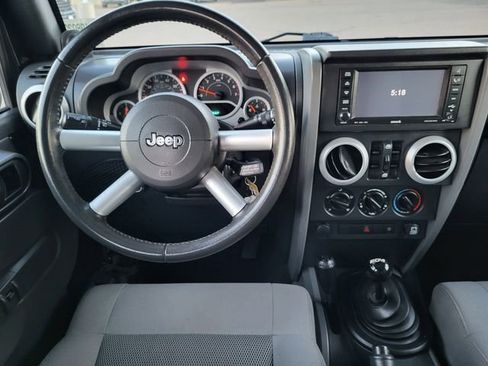 Used 2008 Jeep Wrangler Unlimited Sahara w/ Trailer Tow Group image 16